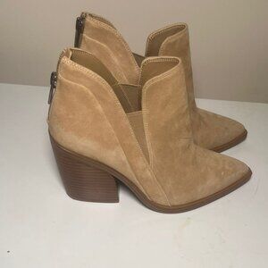 Vince Camuto Suede Ankle Boots – Beige – Block Heel – Size 8